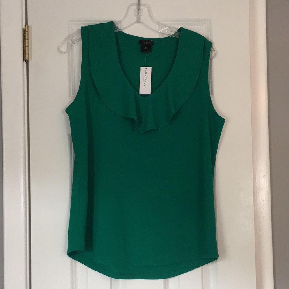 Medium Ann Taylor Factory top, new with tags